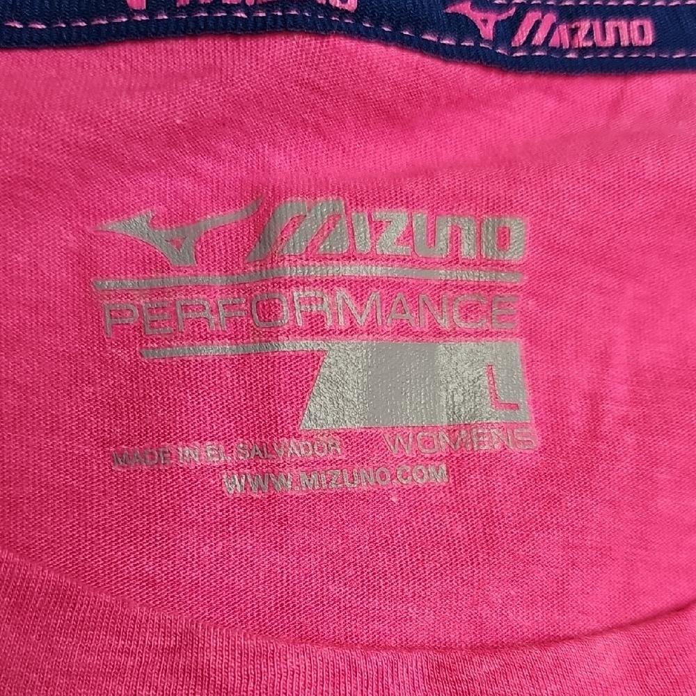 Mizuno Women's Performance Graphic Tee Pink "Running Changes Everything", Large - Picture 3 of 6